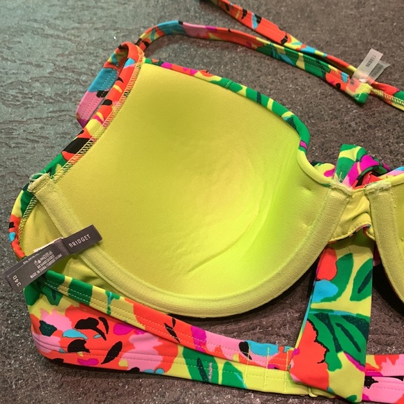 Aerie Swim/Bridget style bikini top - Picture 7 of 8